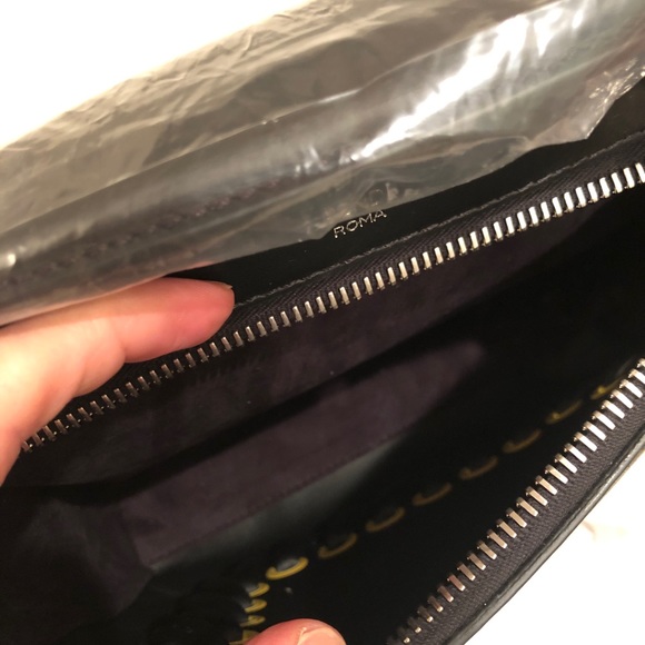 PRICE⬇️NWT Fendi “Dot Com” Floral Grommet Satchel - Picture 12 of 16